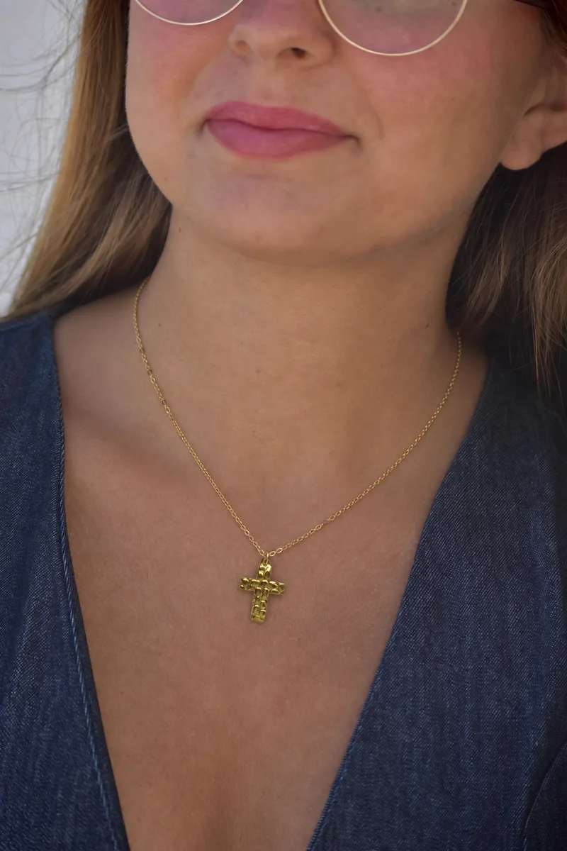 Crucifixo Dourado